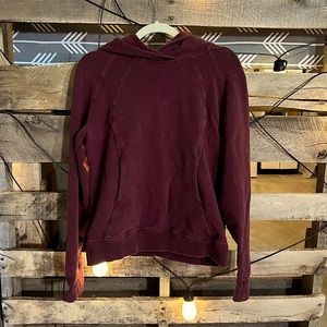 Lululemon Burgundy Medium Hoodie/Pullover, Size 8